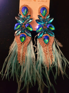 Blue bougie feather earring 378