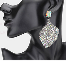 Load image into Gallery viewer, Leaf  bling earring 367
