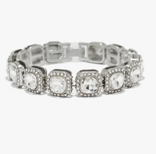 Load image into Gallery viewer, FLAWLESS STONE BRACELET 373